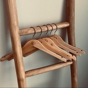 Lululemon top hangers- set of 5